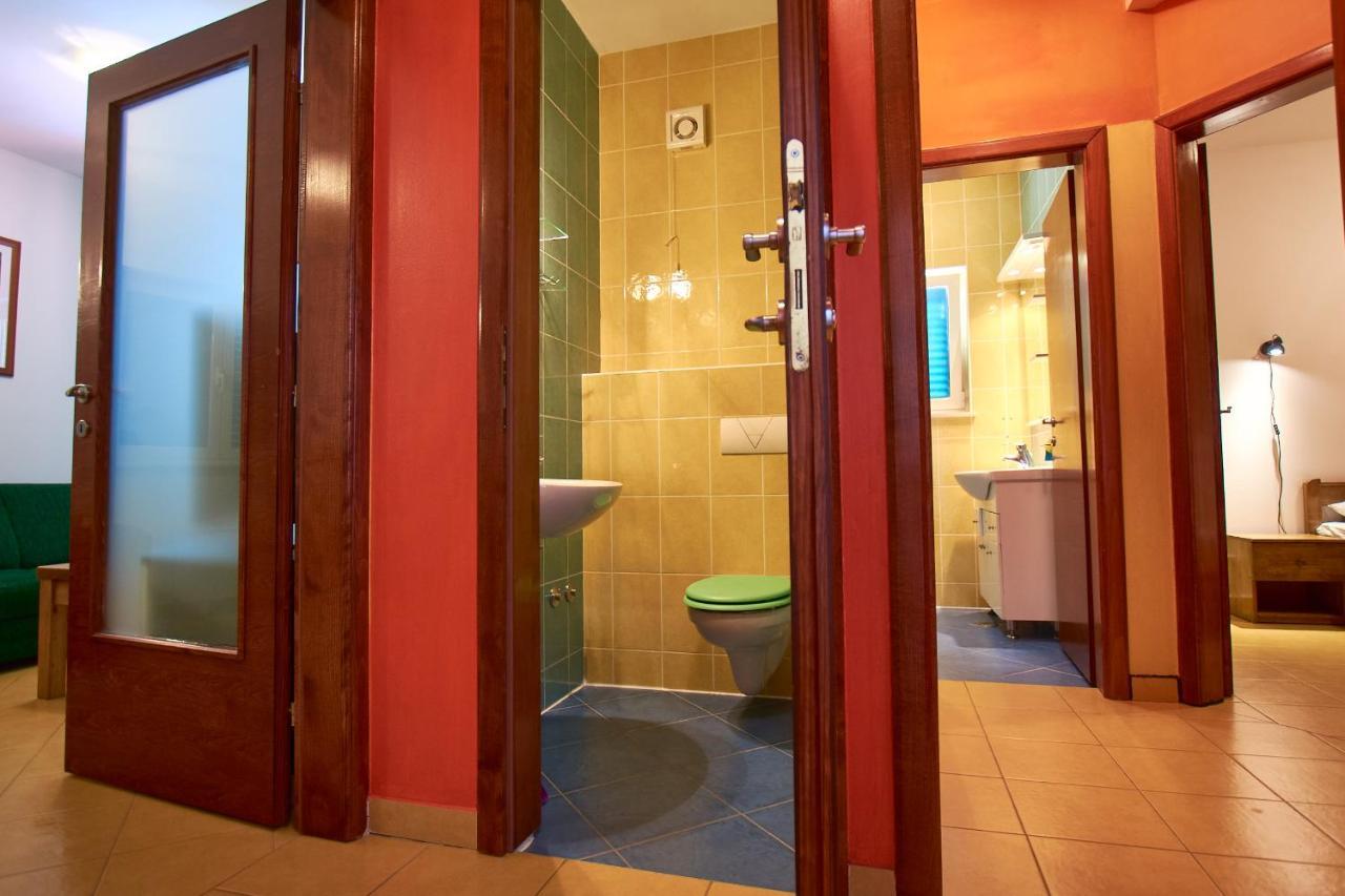 Pansion Hrga Hotel Vodice Ngoại thất bức ảnh