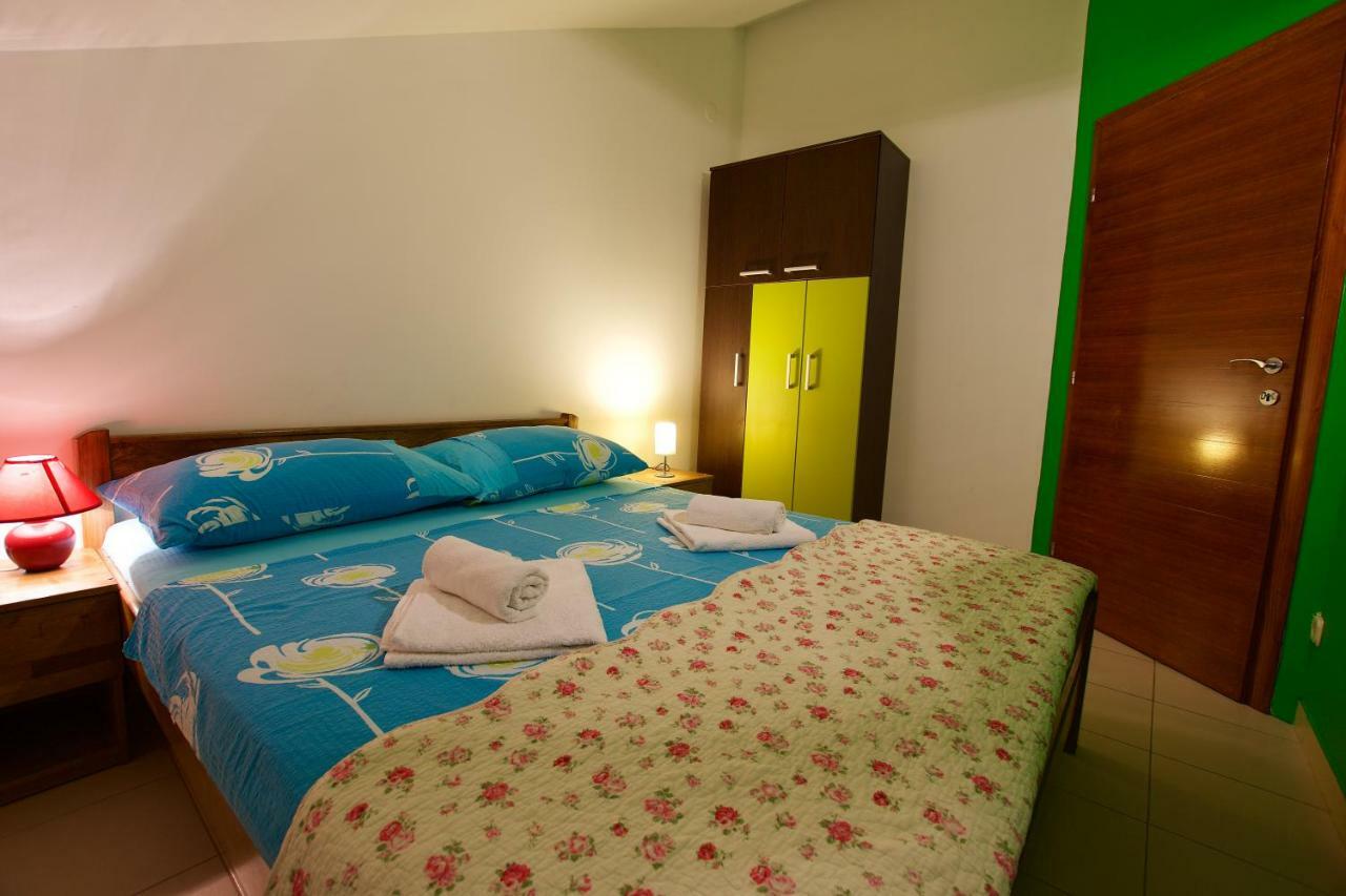 Pansion Hrga Hotel Vodice Ngoại thất bức ảnh