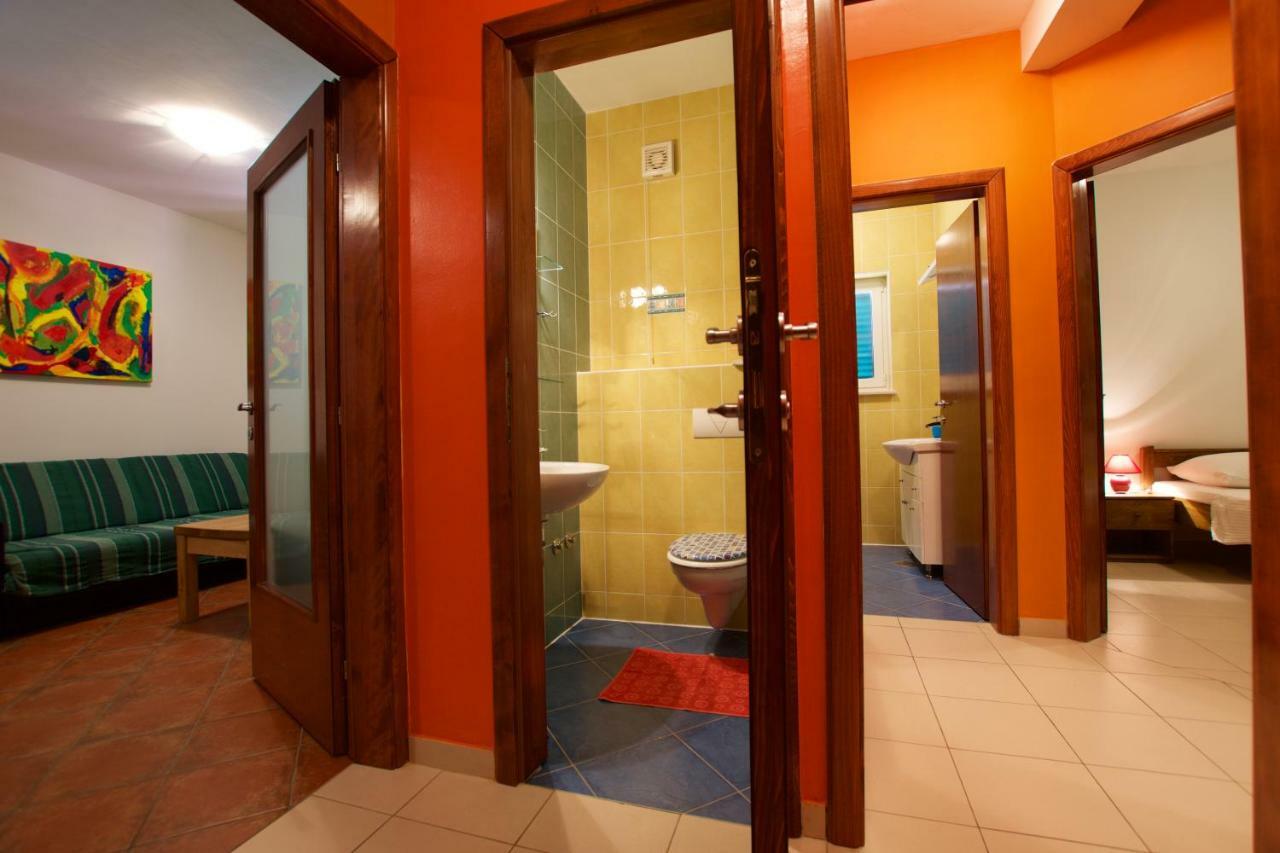 Pansion Hrga Hotel Vodice Ngoại thất bức ảnh