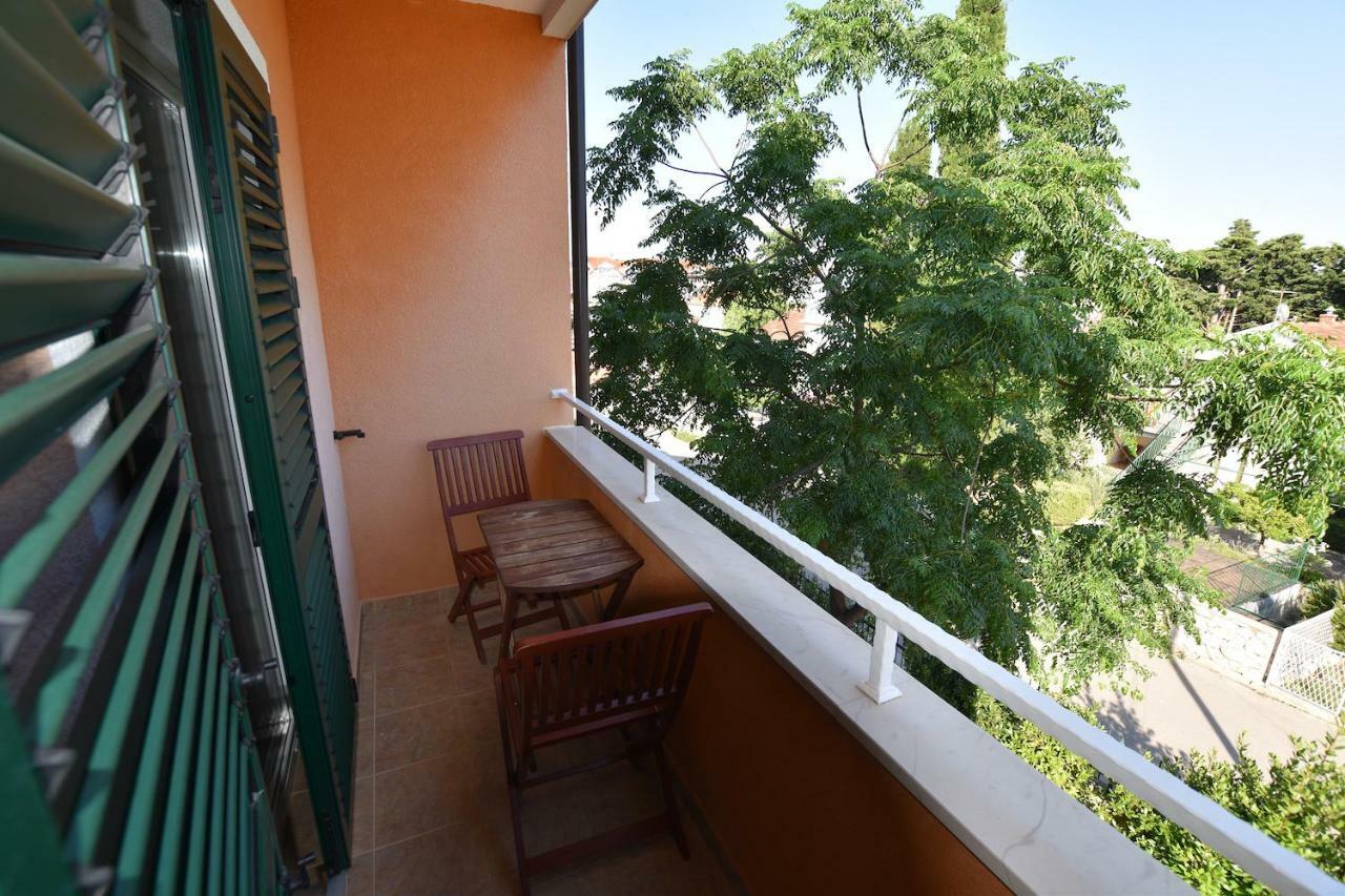 Pansion Hrga Hotel Vodice Ngoại thất bức ảnh